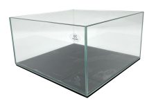 Splash 45 Degree 2.15 Gal. (LI) Ultra Clear Aquarium 9.8" x 9.8" x 5.2" with Mat - Image 4