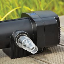 OASE Vitronic 9 W UV Clarifier - Image 4